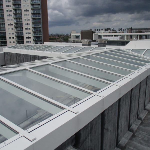 braat-2329-Braat glasconstructies 1844_Zadeldak_Motorenstraat (2)