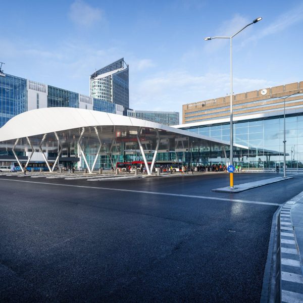 braat-3887-Braat 1844-glaskap-Busplatform Den Haag (6)